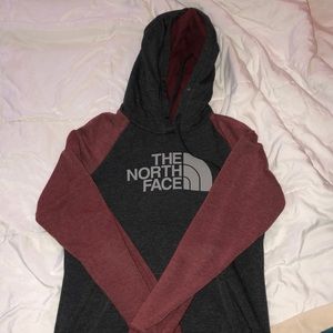 NORTHFACE pullover hoodie
